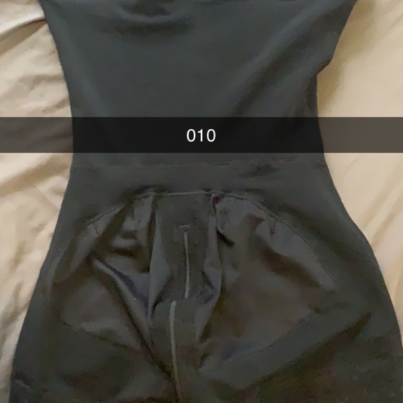 Small Faja bundle. 010 black and beige are mediums but will fit like smalls. - Picture 8 of 15